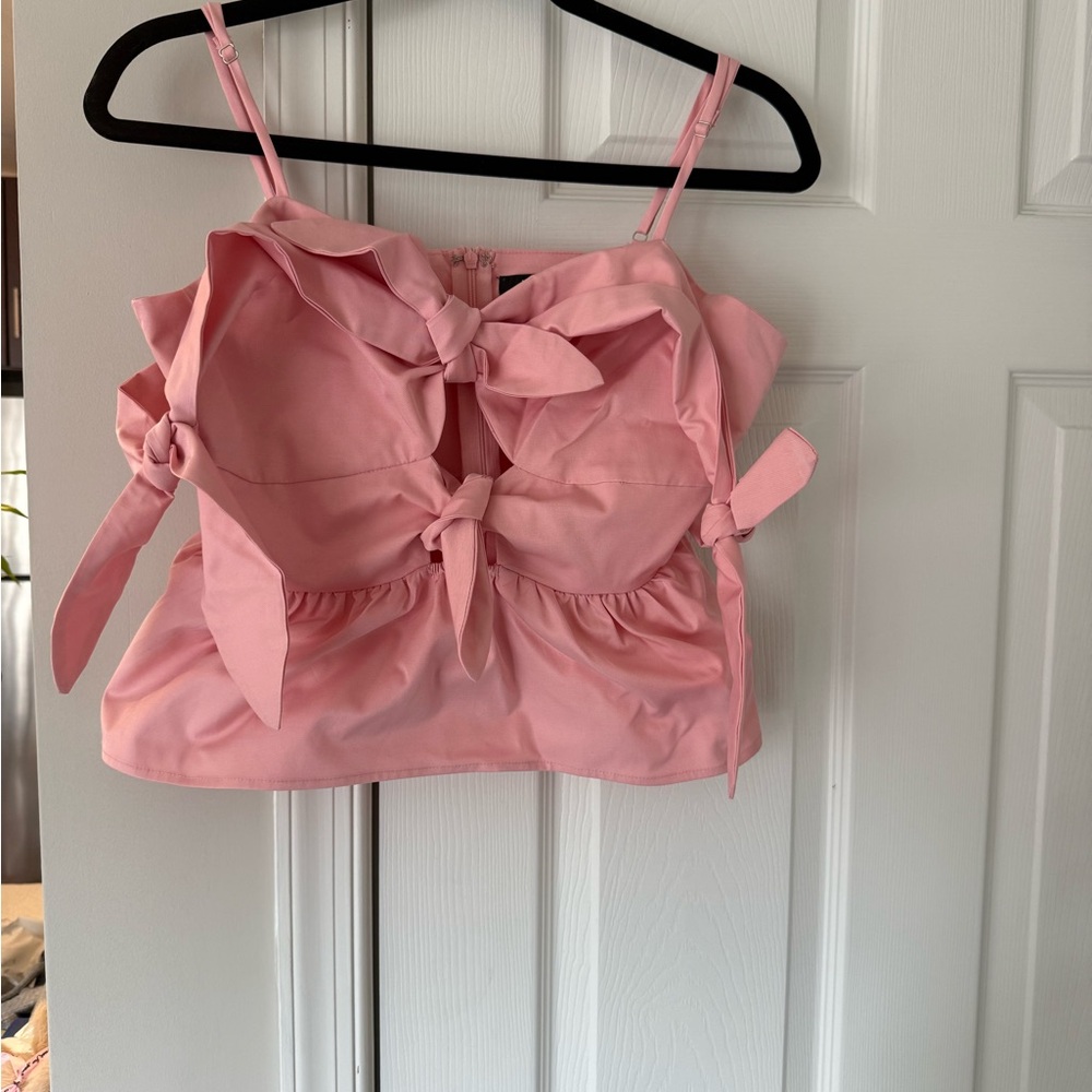 Elegant Pink Bow Crop Top
